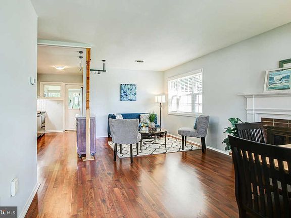 4th image of 4912 Bristow Dr