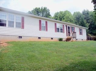 60 Cowboy Way, Canton, NC 28716