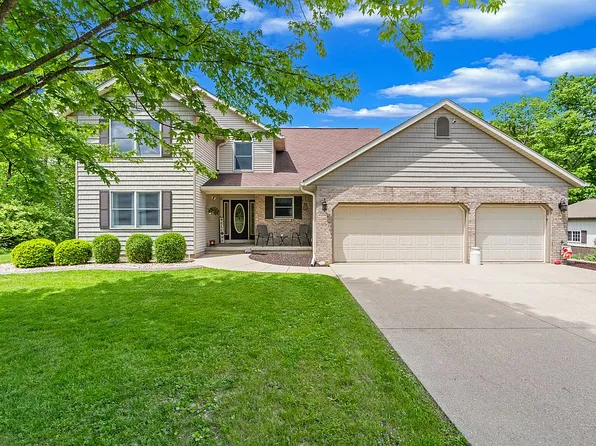 4 Goembel Dr, Colona, IL 61241