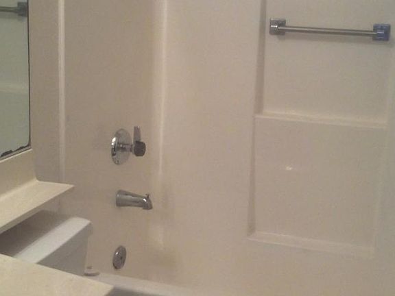 5th image of 2233 W Farmdale Ave Unit 11