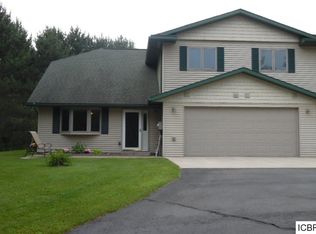 16083 Swan Ln, Pengilly, MN 55775