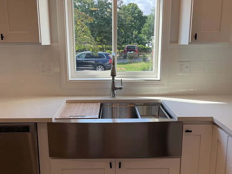 315 Humphrey St #A — Photo 5