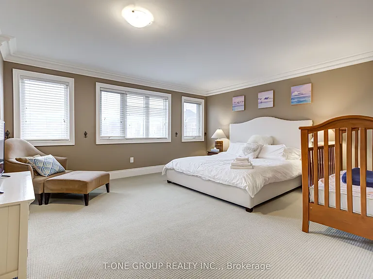 261 Angus Glen Blvd — Photo 13