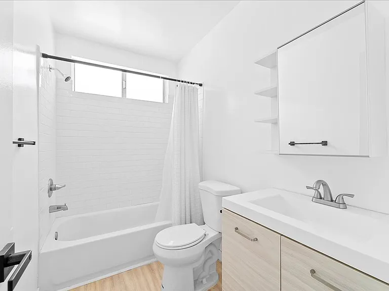3761 Jasmine Ave #19 — Photo 10