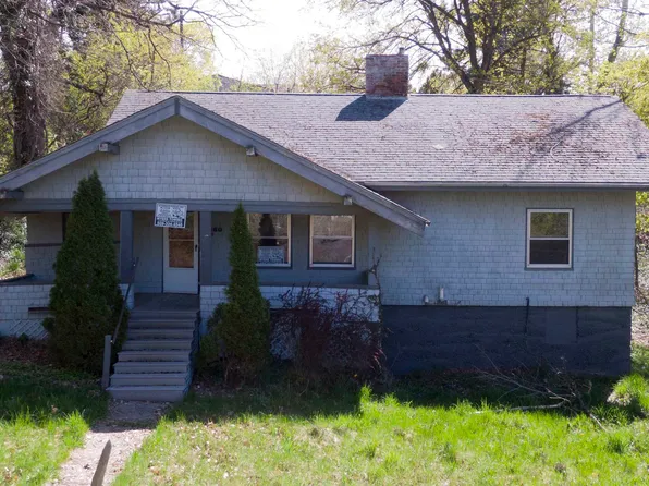 960 NE Maple St, Pullman, WA 99163