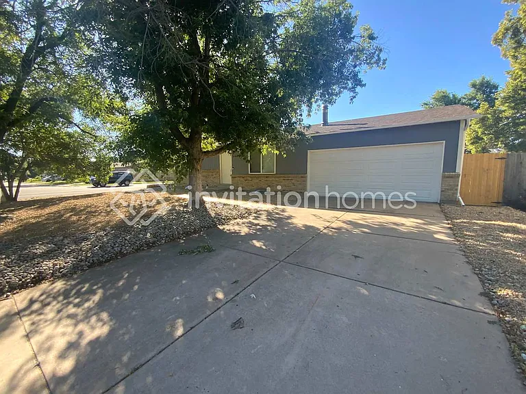 15984 E Bates Pl — Photo 1