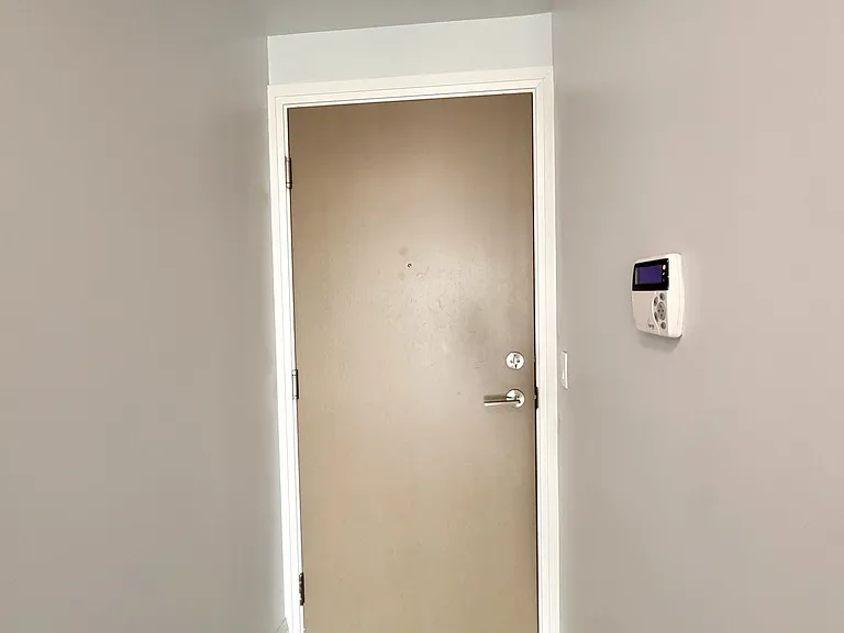 160 Vanderhoof Ave #908 — Photo 14