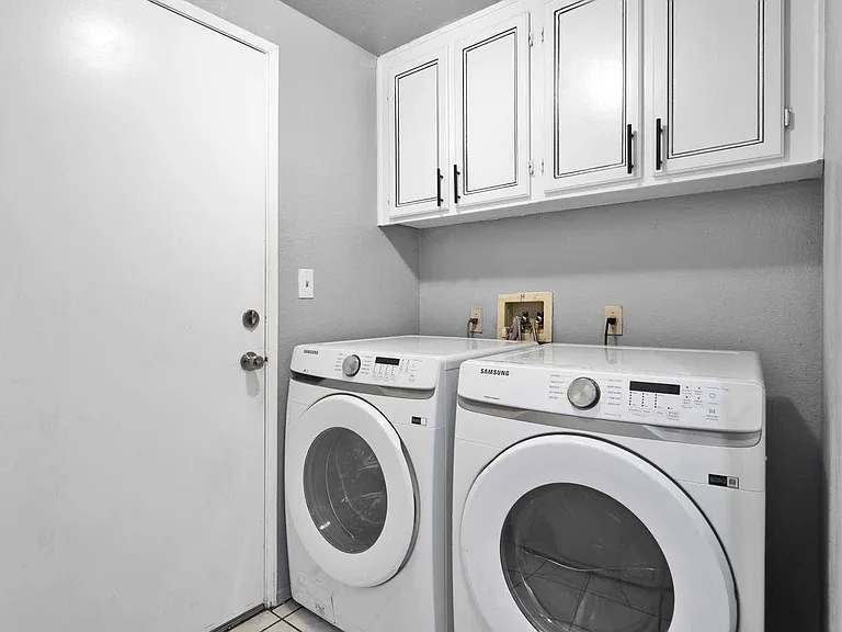 12675 Elmhurst Dr — Photo 25