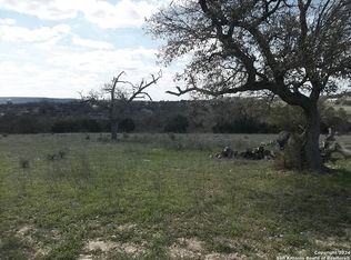 125 Wren Rd, Kerrville, TX 78028