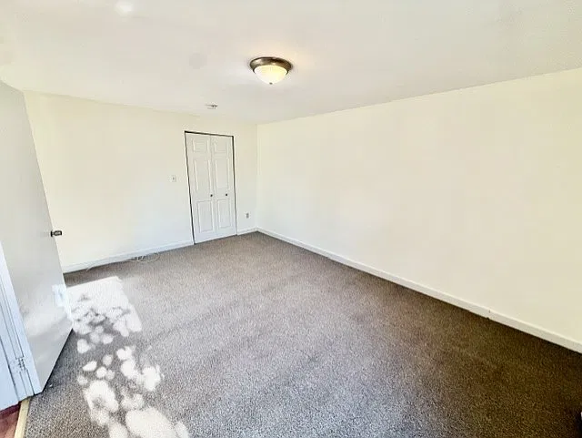 2 bed, 9999 sqft, $2,150 — Photo 4