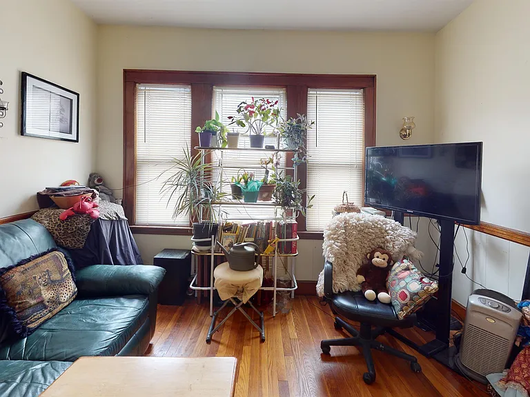 48 Oak St #2 — Photo 10