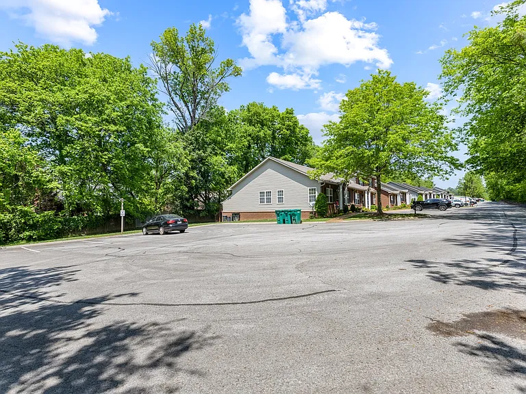 1311 Cashmere Dr — Photo 39