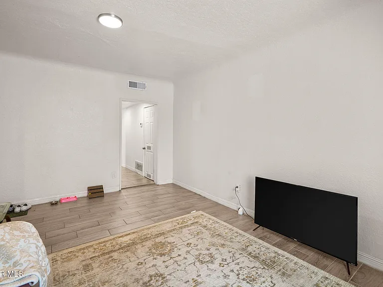 2805 Grant Ave #A — Photo 7