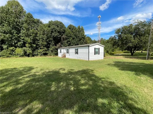 175 Howard Ln, Lexington, NC 27295