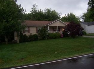 89 Southridge Cir, Crossville, TN 38555
