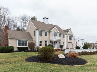 132 Homestead Ln, Hanover, MA 02339