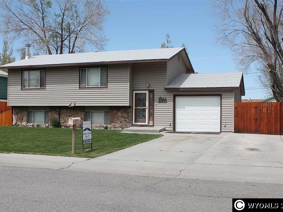 1st image of 1408 Aspen Dr