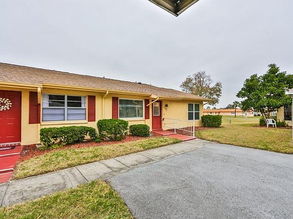 3rd image of 1804 Foxhunt Dr Unit B