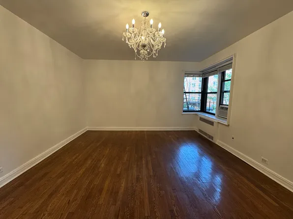 69-10 Yellowston Boulevard image 6 of 14