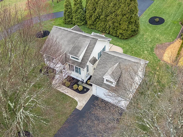 3657 Applebutter Rd — Photo 2