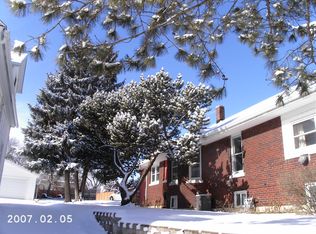 1209 Elizabeth St, Joliet, IL 60435