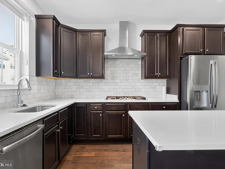12241 Bluffwood Ter — Photo 12