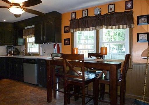 1st image of 128 Duggan Cir