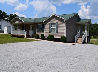 41 Lori Ln, Garrison, KY 41141