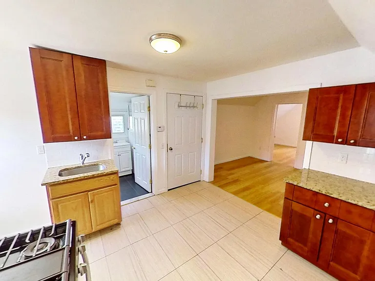 316 Summer Ave #3 — Photo 15