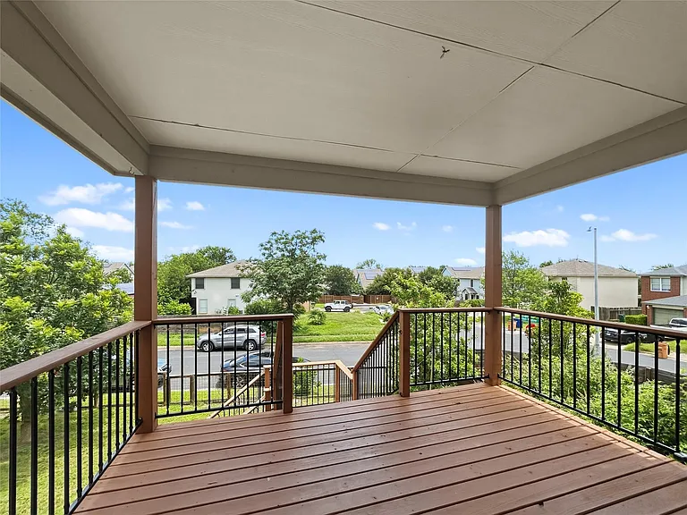5700 Glen Meadow Dr #B — Photo 16