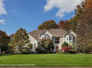 1911 Hunters Ln, Wall Township, NJ 07719