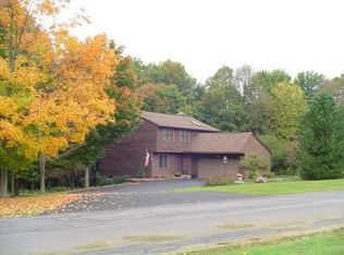 4343 Kencrest Dr, Syracuse, NY 13215