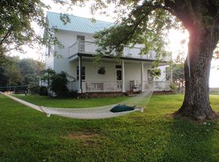 1191 Christiansburg Pike NE, Floyd, VA 24091