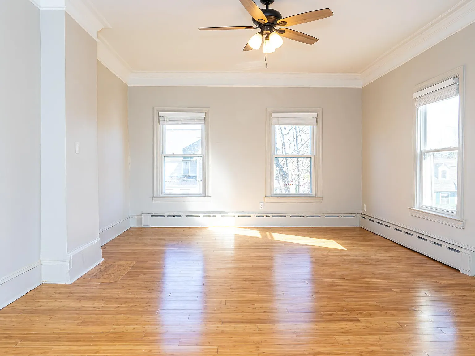 3 bed, 1750 sqft, $3,750 — Photo 4