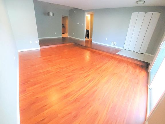2nd image of 12864 Cara Dr