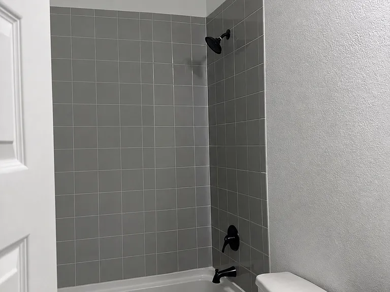 1516 White Water Way — Photo 21