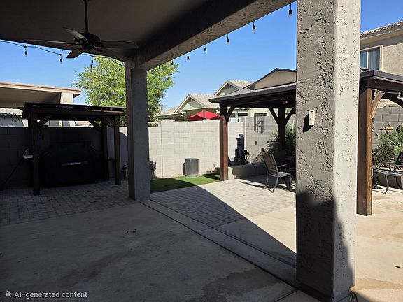5th image of 17420 W Elaine Dr