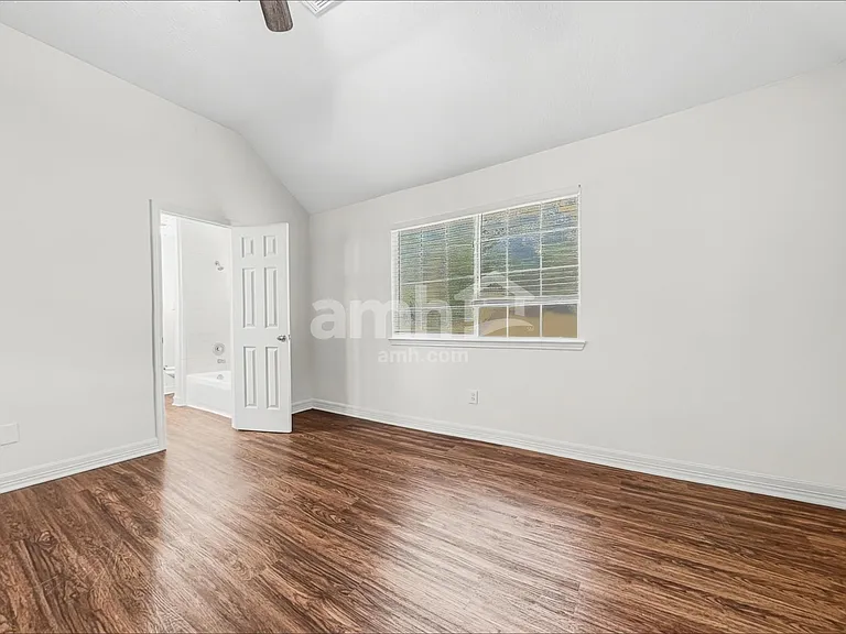 9151 Autumn Harvest Dr — Photo 11