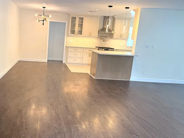 4862 Lindley Ave — Photo 17