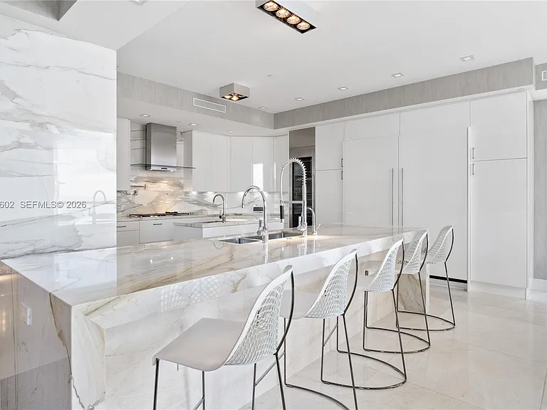 17749 Collins Ave #902 — Photo 28