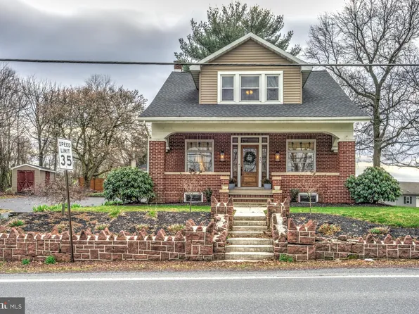 30 N Ridge Rd, Reinholds, PA 17569