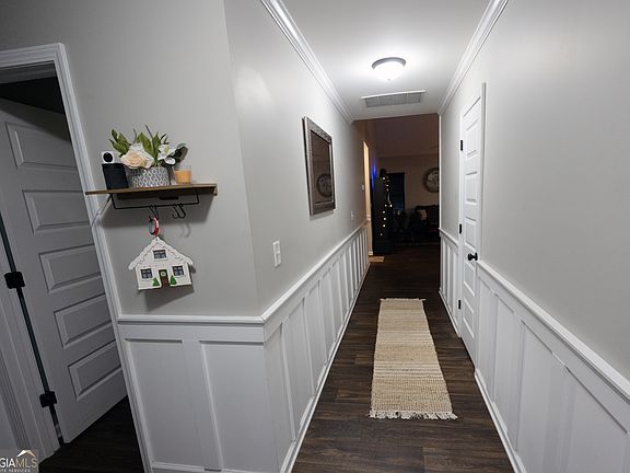 5th image of 104 Savannah Way