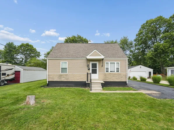 196 Maple Dr, Columbus, OH 43228