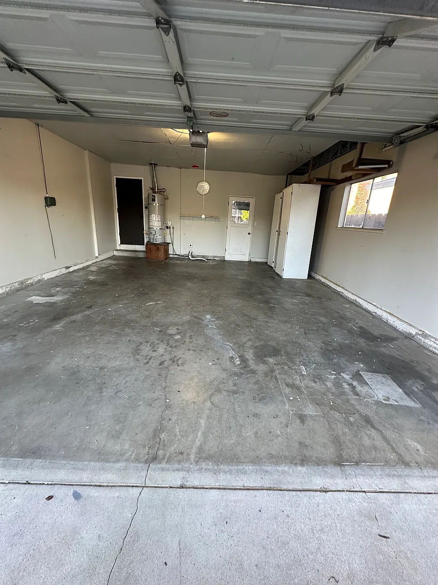 Building Photo - 621 Tammi Way