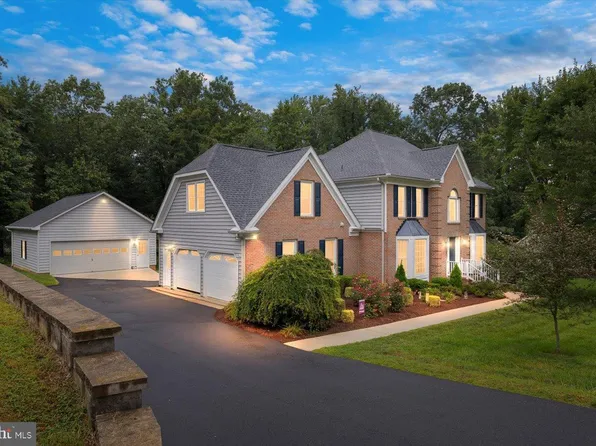 4005 Longwood Dr, Fredericksburg, VA 22408