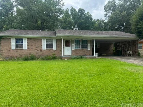 7911 Edwina Dr, Little Rock, AR 72209