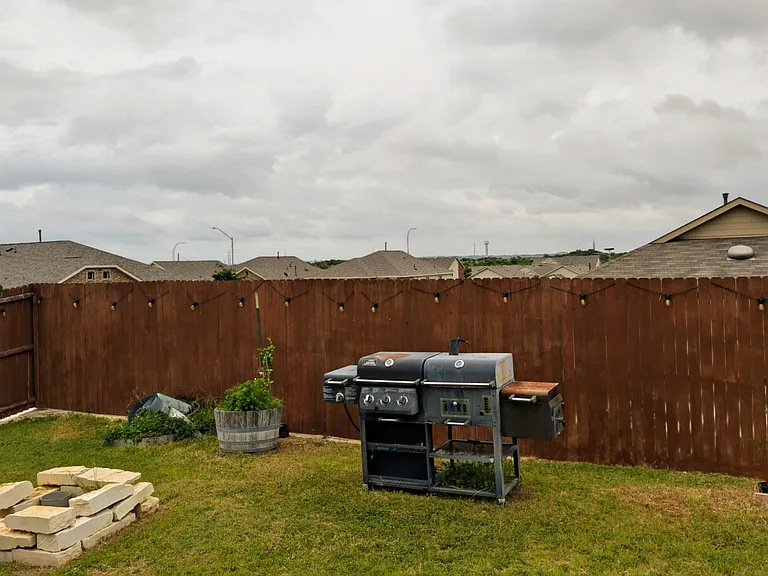 341 Navidad Trl — Photo 10