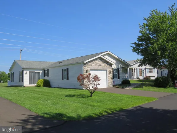368 Countryside Cir, New Hope, PA 18938