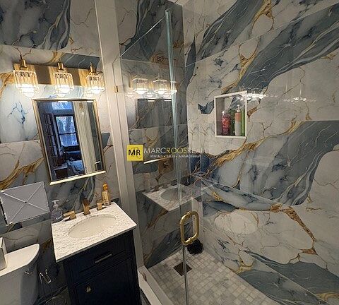 3rd image of 271 Dartmouth St APT 1D