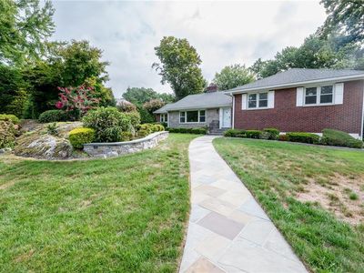 21 Claudet Way, Eastchester, NY, 10709